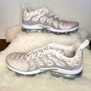 Nike Air VaporMax Plus